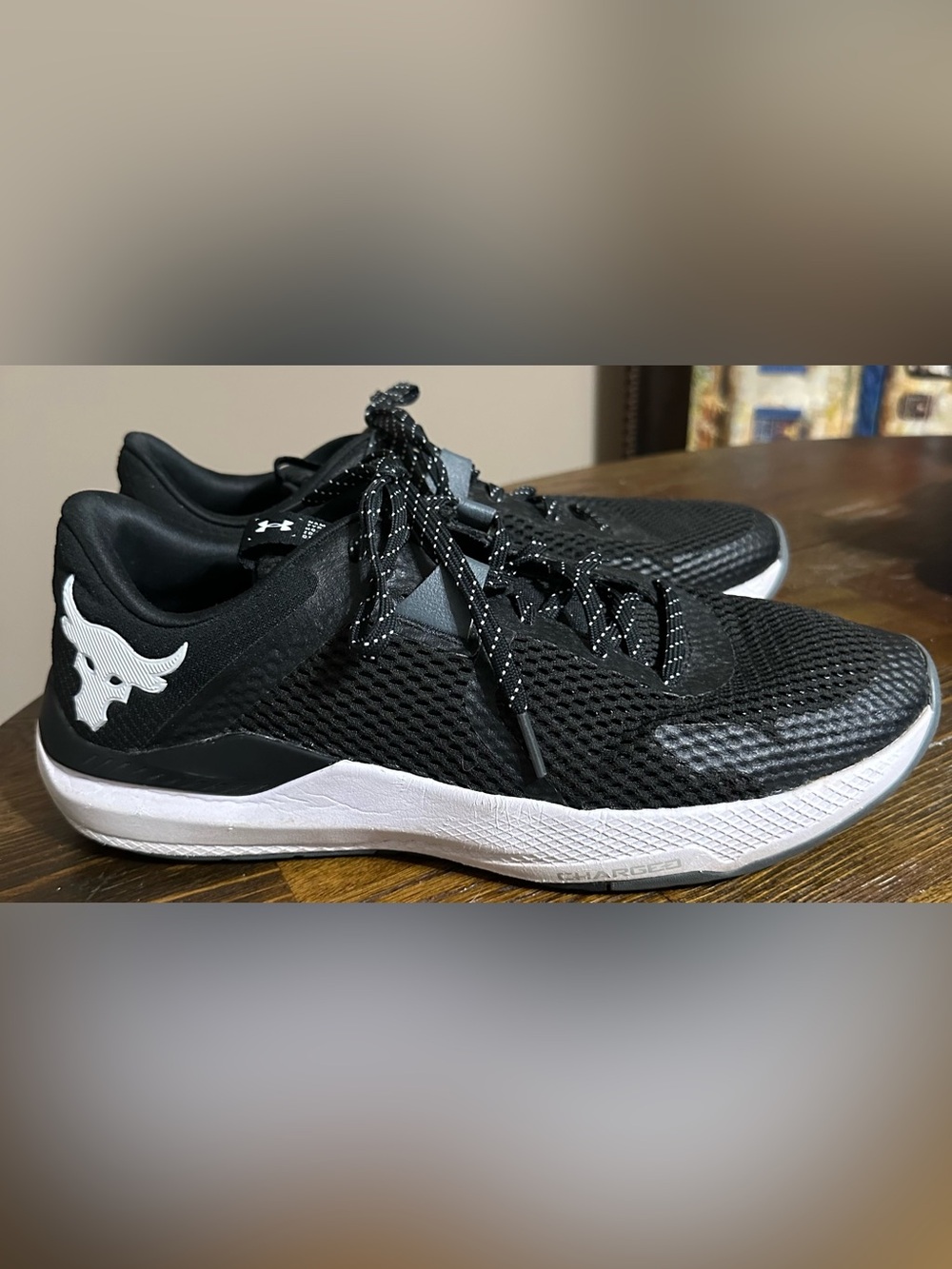 Under Armour project rock. like new.